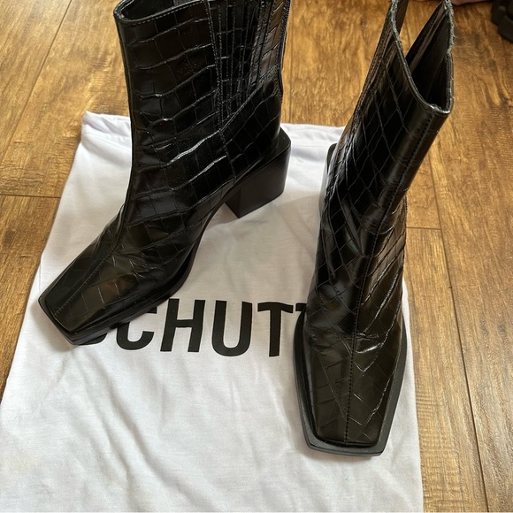 Schutz Black size 8 Leather Boots Heiress Croc Embossed Block Heel - Picture 2 of 8